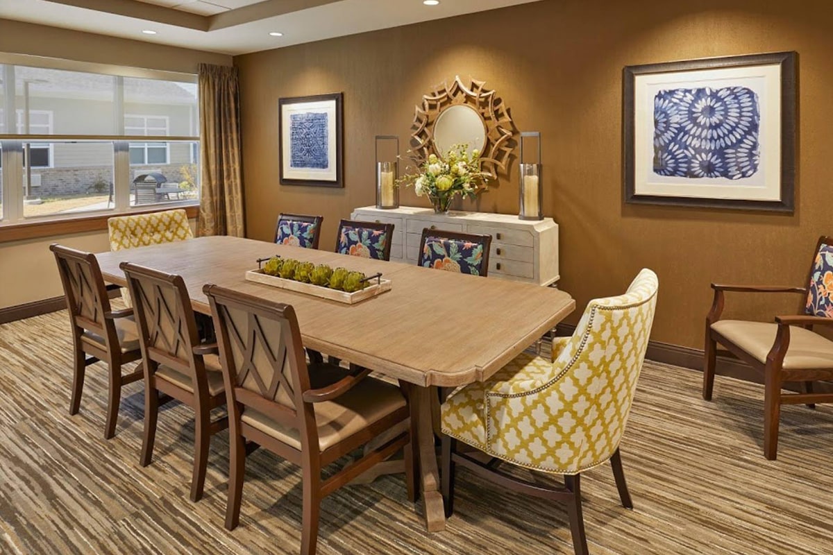 A dining room at Houston Transitional Care